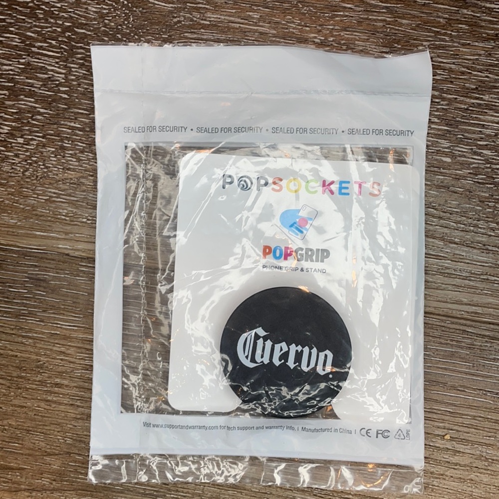 Cuervo Pop Socket